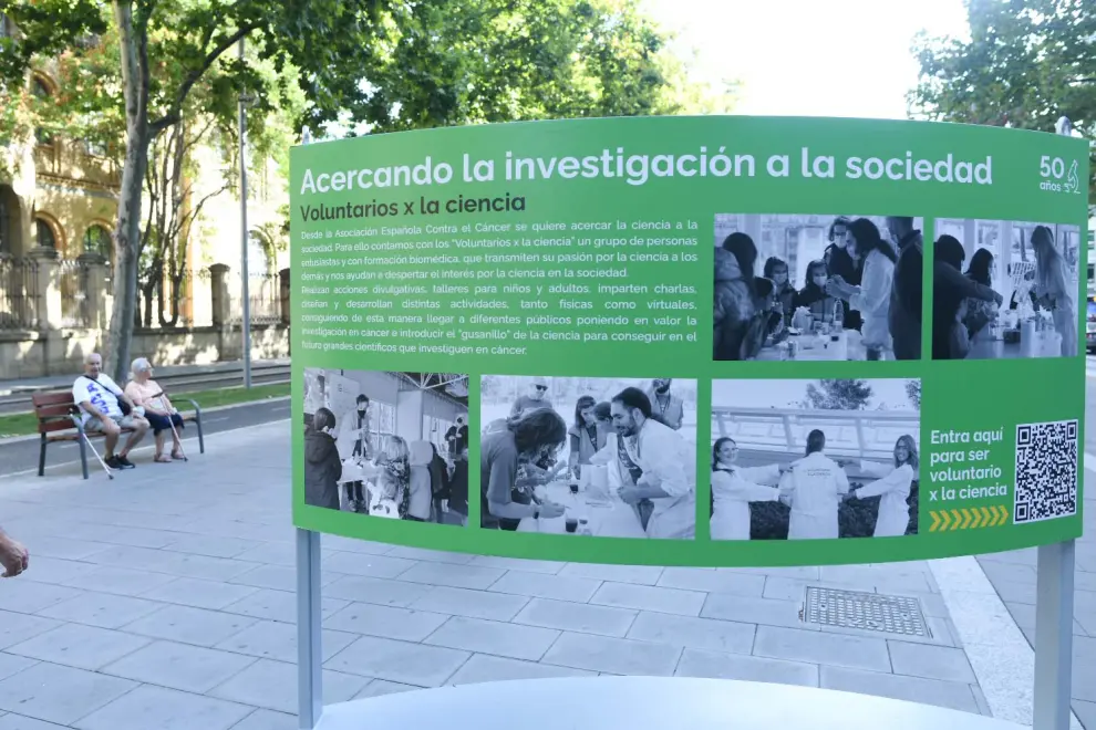 La muestra acerca los proyectos financiados en Aragón por la AECC con motivo del 50 aniversario de la fundación científica.