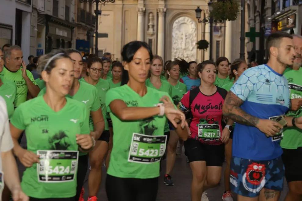 La Binter Nightrun llena de deporte el atardecer de Zaragoza