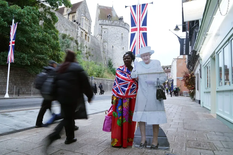 Ambiente en las calles de Londres y en Westminster durante el funeral de Isabel II.