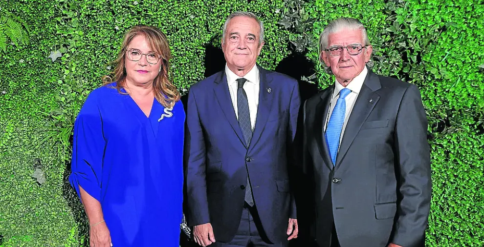 Rosa María Serrano, Javier Sada y Fernando de Yarza