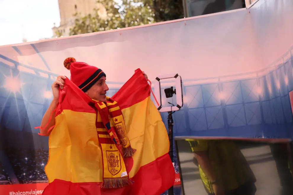 Ambiente en la Fan Zone de la selección española