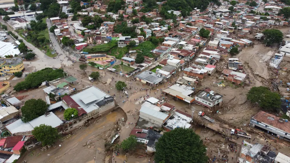 Aerial view of an area affected by a landslide, following floods due to heavy rains, in Las Tejerias, Aragua state, Venezuela October 9, 2022. REUTERS/Leonardo Fernandez Viloria VENEZUELA-WEATHER/