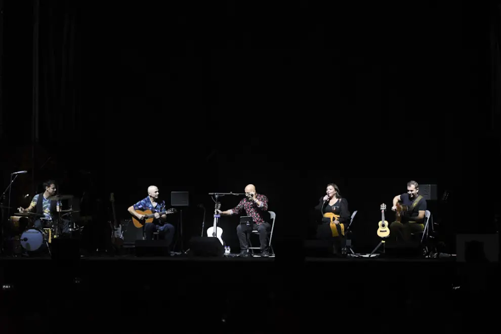Fotos del concierto de Javier Ruibal y Uxia en las Fiestas del Pilar 2022