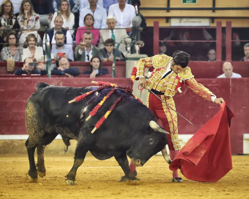 Fotos de la corrida de toros de Morante, Urdiales y Talavente en las Fiestas del Pilar 2022