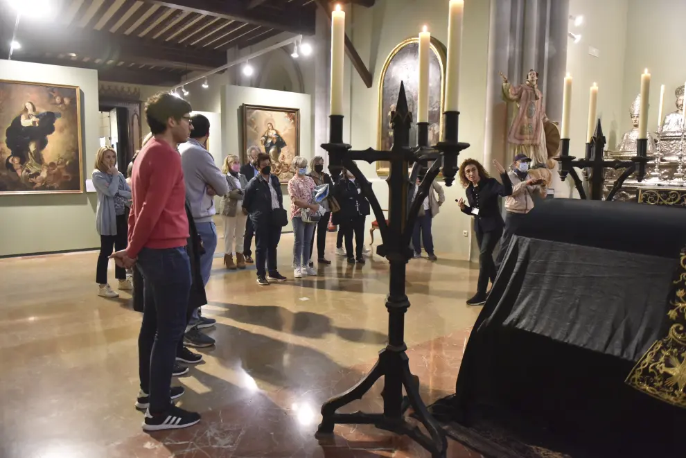 Visitas guiadas especiales a la Catedral funeraria de Huesca por Todos los Santos.
