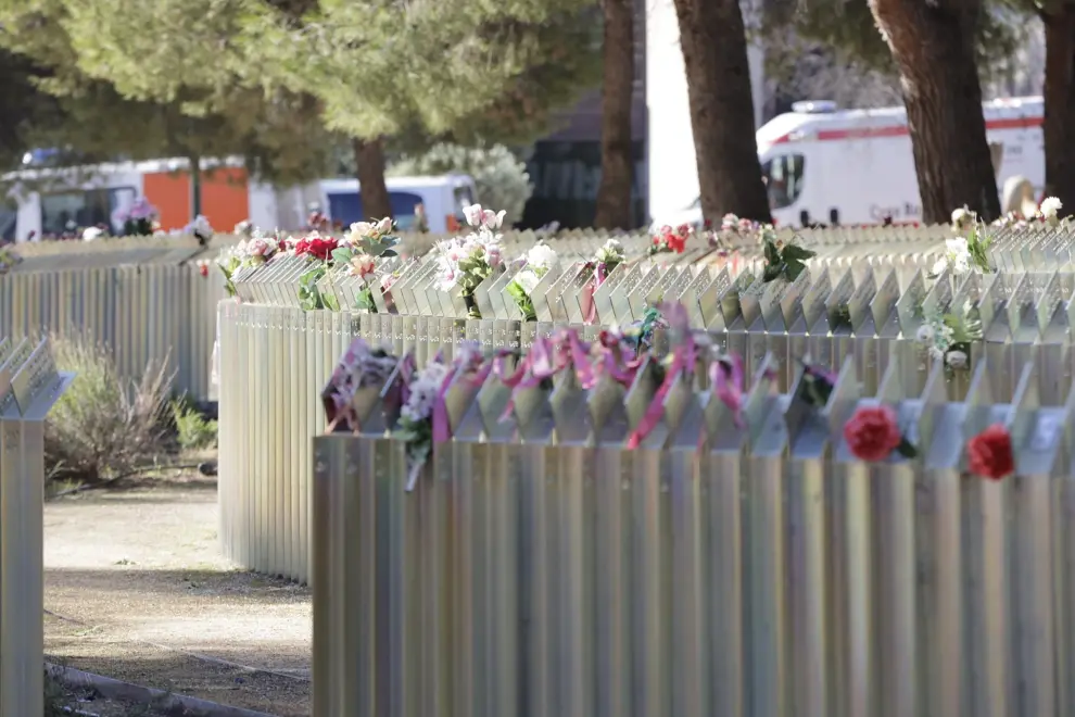 Día de Todos los Santos en el cementerio de Zaragoza