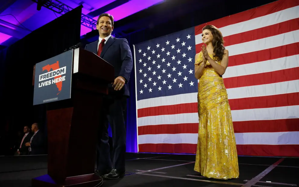 Republican Florida Governor Ron DeSantis speaks during his 2022 U.S. midterm elections night party in Tampa, Florida, U.S., November 8, 2022. REUTERS/Marco Bello USA-ELECTION/FLORIDA-GOVERNOR