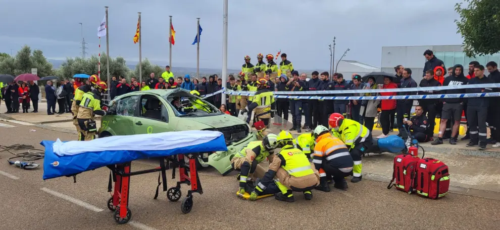 Simulacro de rescate en accidente de tráfico dentro de las jornadas en Technopark de Alcañiz
