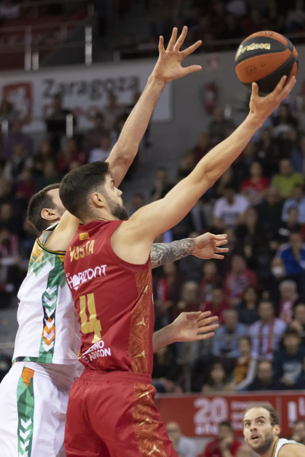 Partido del Casademont Zaragoza contra el Bilbao Basket