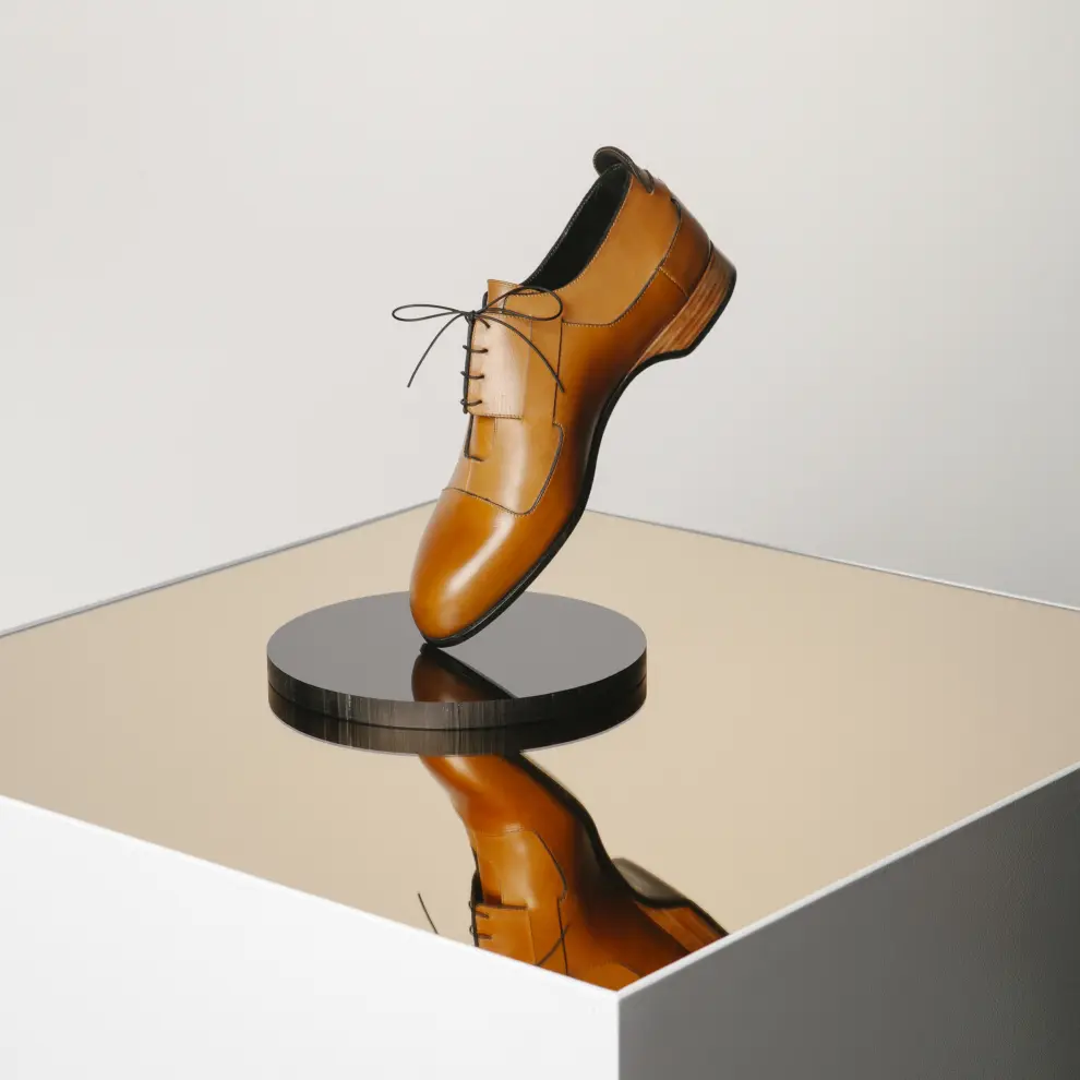 Aldanondo&Fdez fabrican zapatos como hace 200 años.