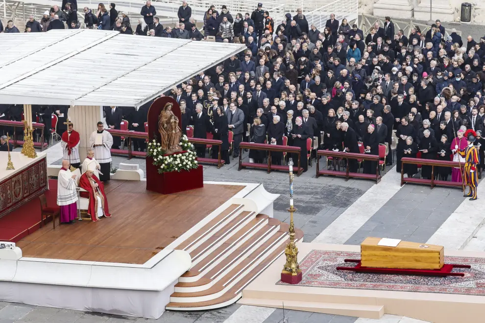 Funeral Mass for Pope Emeritus Benedict XVI in St. Peter's Square