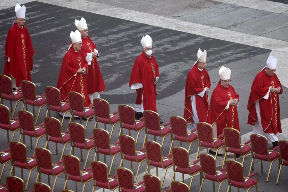 Funeral Mass for Pope Emeritus Benedict XVI in St. Peter's Square