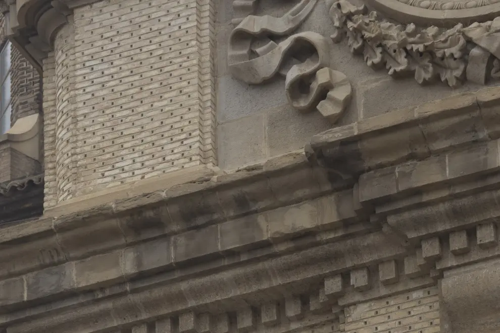 El estudio del Cabildo confirma daños que obligan a intervenir en las cuatro torres del Pilar