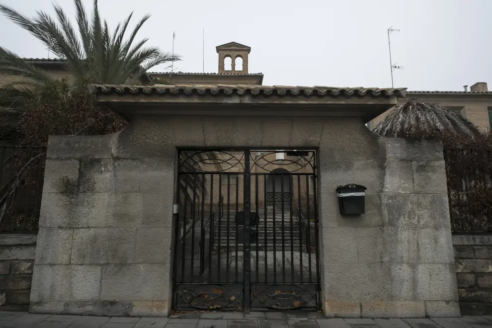 Fachada del antiguo convento de Jerusalén, en el paseo Isabel la Católica de Zaragoza.