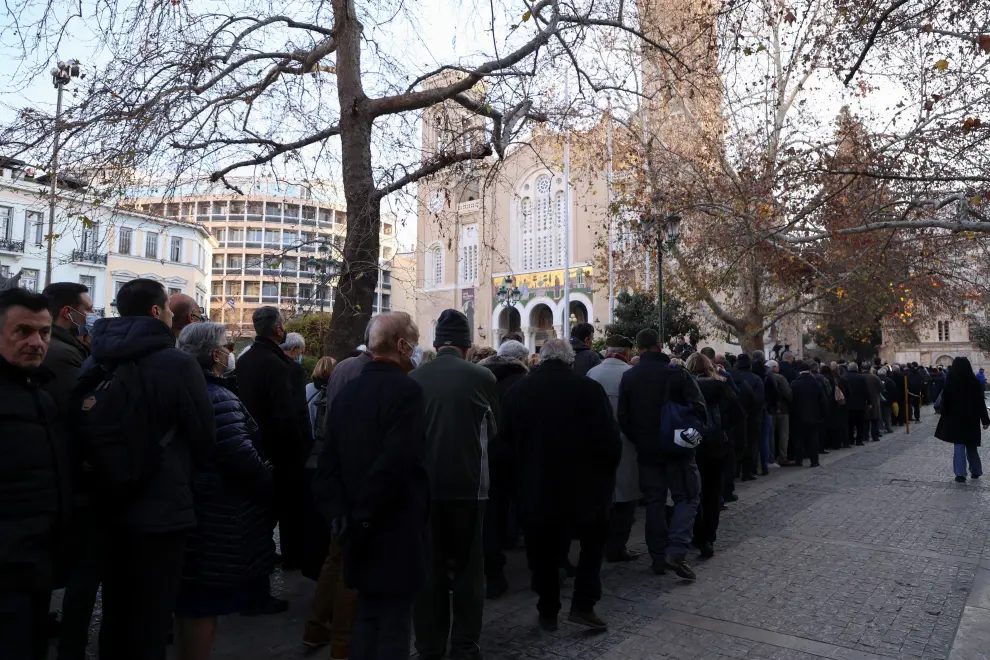 People queue to pay respects to former King of Greece Constantine II at Saint Eleftherios chapel, where he lies at rest before the funeral service, in Athens, Greece, January 16, 2023. REUTERS/Louiza Vradi GREECE-ROYALS/KING-FUNERAL