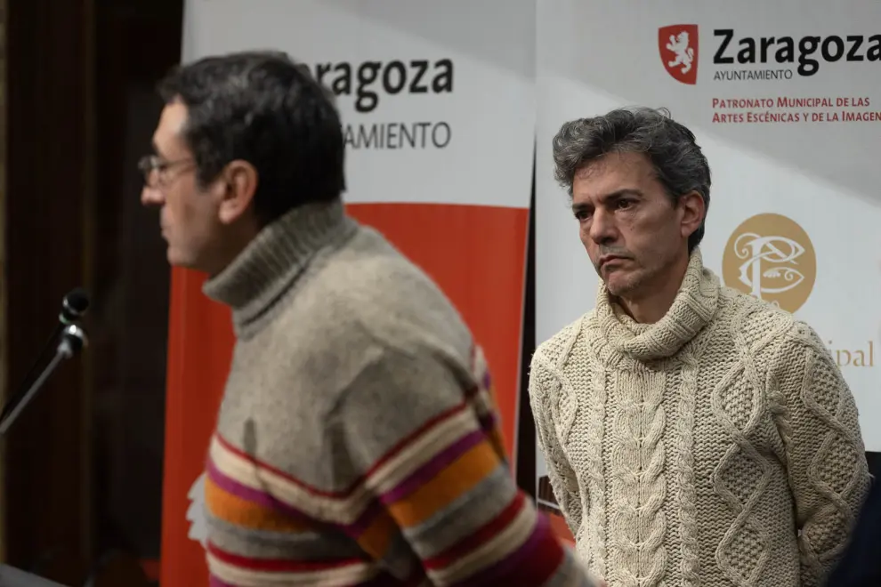 Carmelo Gómez presenta la obra 'La guerra de nuestros antepasados' en el Teatro Principal.