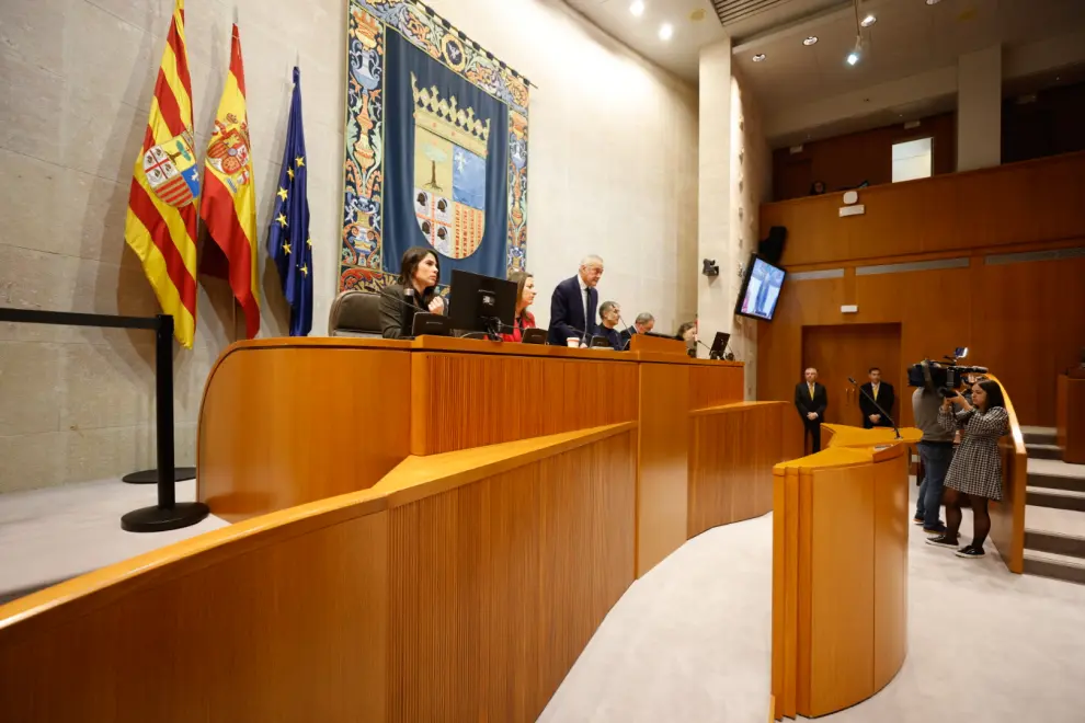 Primer pleno de las Cortes de Aragón de 2023 con la comparecencia de Lambán, Gastón, Repollés y Pérez Anadón