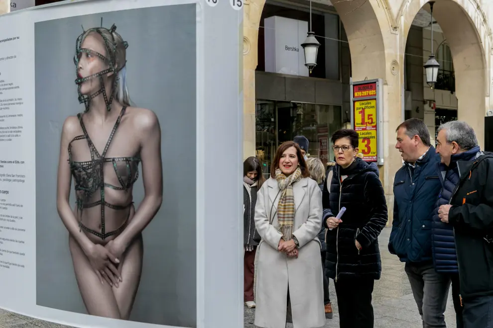 Fotos de la exposición '29miradas', en Zaragoza