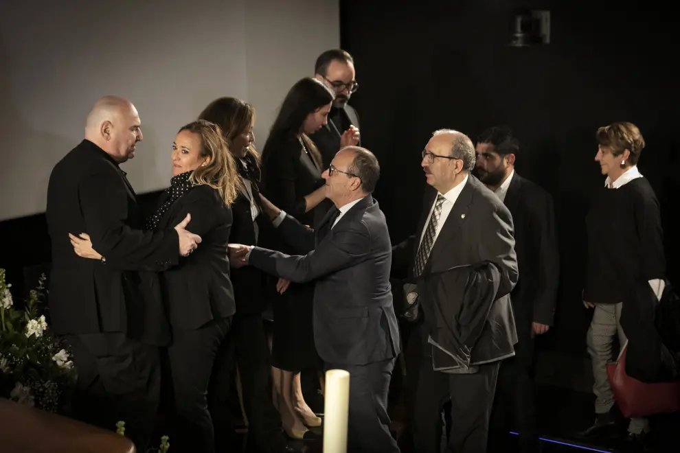 Fotos de la capilla ardiente de Carlos Saura en la Academia de Cine de Madrid