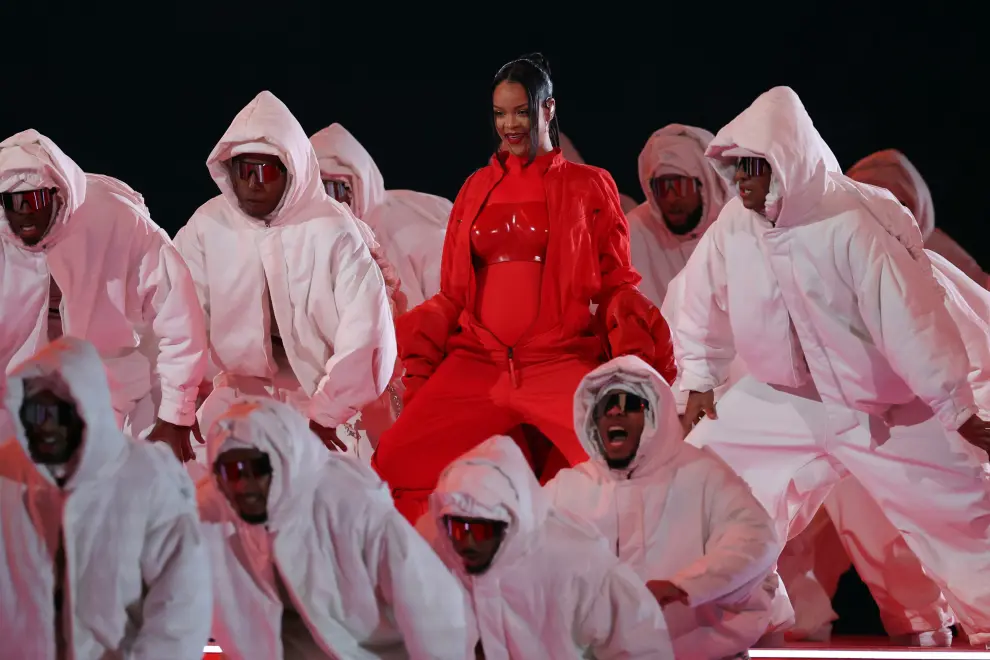 Feb 12, 2023; Glendale, Arizona, US; Recordist artist Rihanna performs during halftime of Super Bowl LVII at State Farm Stadium. Mandatory Credit: Matt Kartozian-USA TODAY Sports FOOTBALL-NFL/