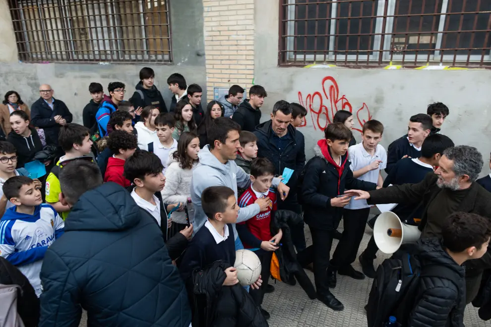 Familias y docentes del colegio Sagrado Corazón de Jesús de Zaragoza reclaman mantener sus cuatro vías el próximo curso.