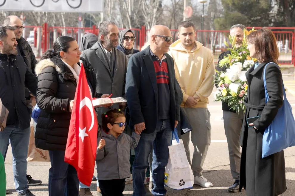 Encuentro de Bomberos desplazados a Turquía con turcos residentes en Zaragoza.