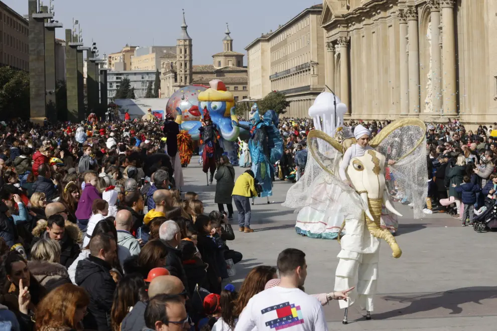 Foto del multitudinario Carnaval Infantil en Zaragoza 2023