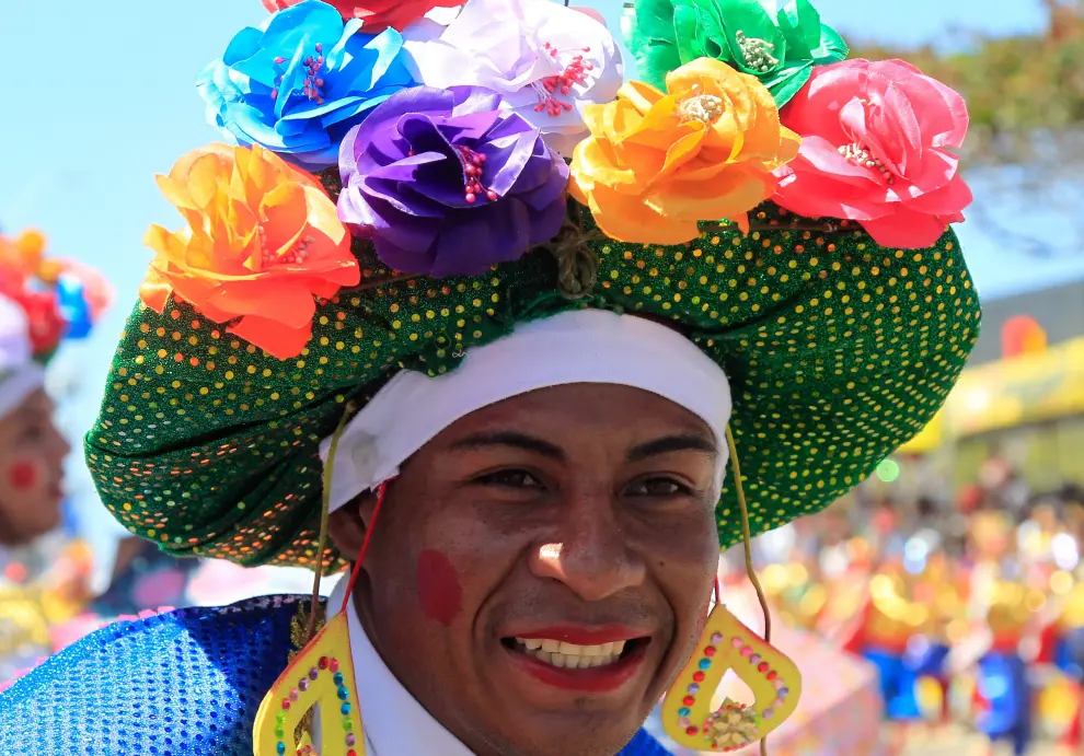 Miembros de una comparsa, en el desfile de carnaval de Barranquilla (Colombia).