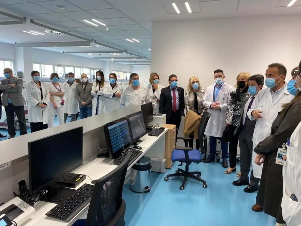Imágenes de la visita de Javier Lambán y Sira Repollés a las nuevas Urgencias del Hospital San Jorge de Huesca