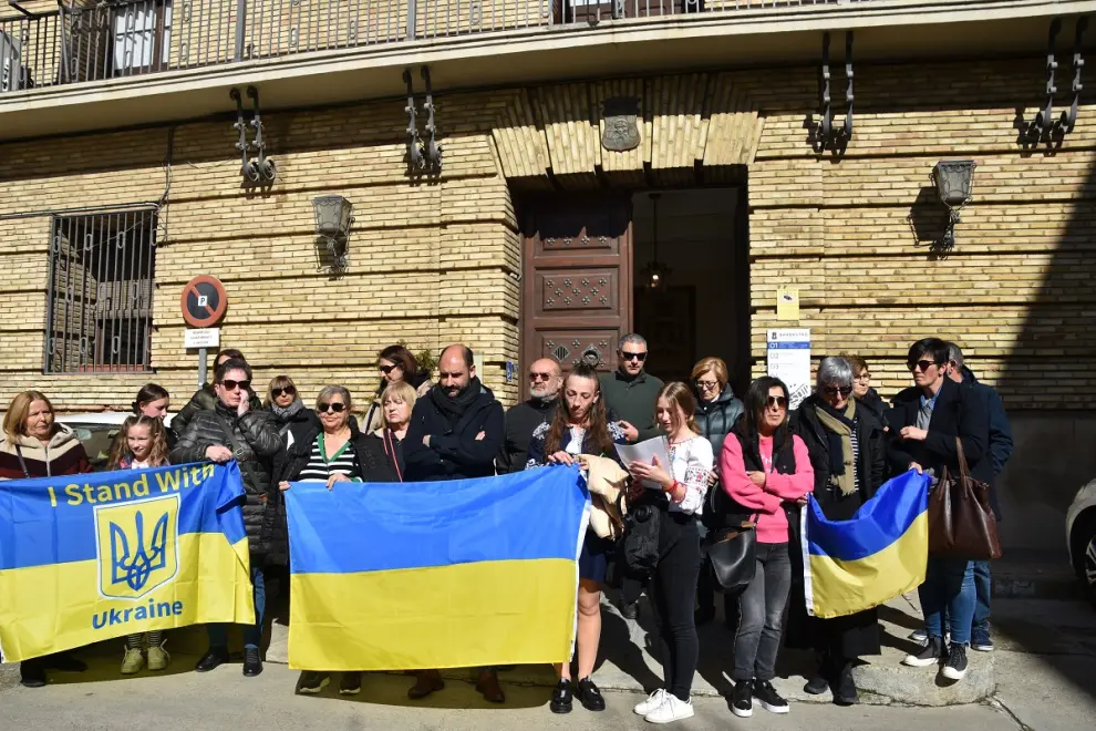 Barbastro, Monzón, Huesca o Ayerbe han celebrado actos de apoyo al pueblo ucraniano coincidiendo con el primer aniversario de la invasión rusa.
