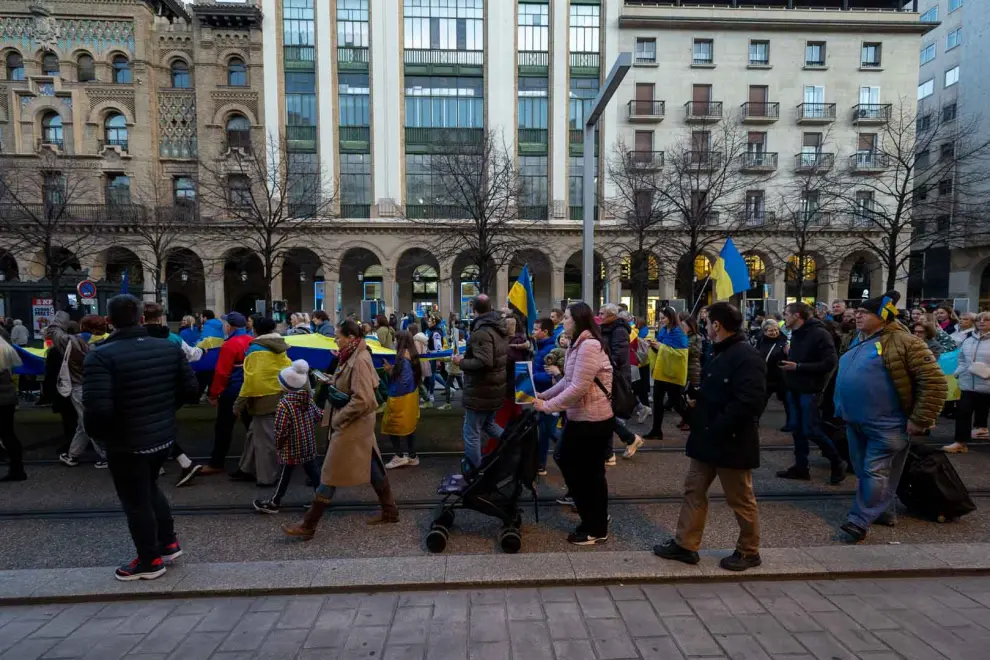 Concentración en Zaragoza contra la guerra en Ucrania
