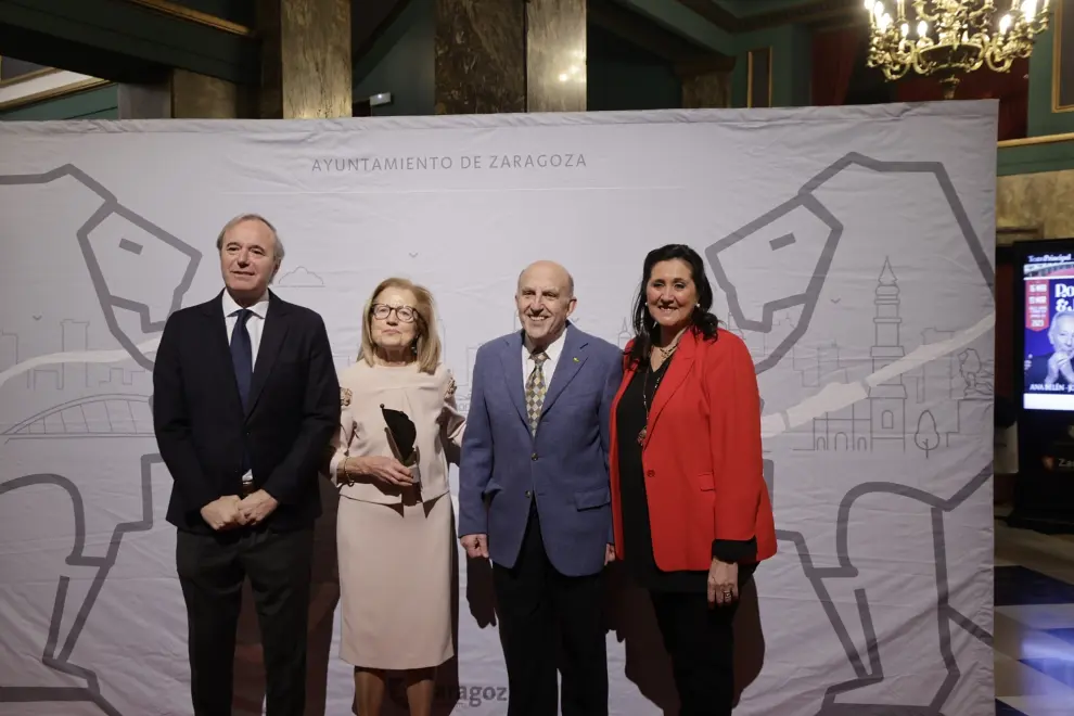 Homenaje del Atuntamiento de Zaragoza a 253 parejas por sus bodas de oro