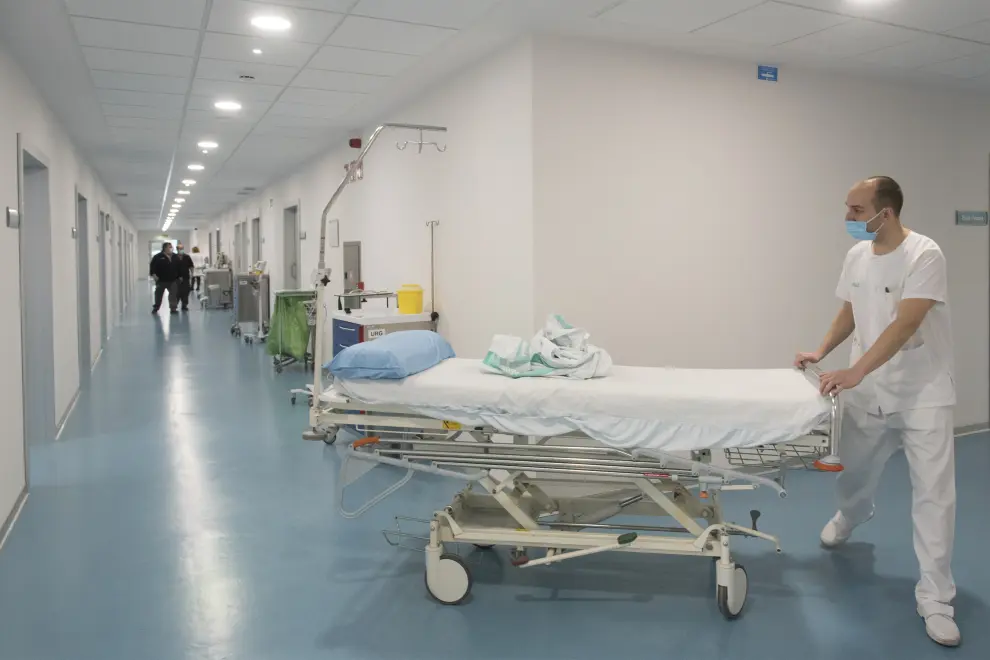 Las nuevas Urgencias del Hospital Universitario San Jorge de Huesca triplican su espacio con respecto a las anteriores, mejorando la comodidad de pacientes y trabajadores.