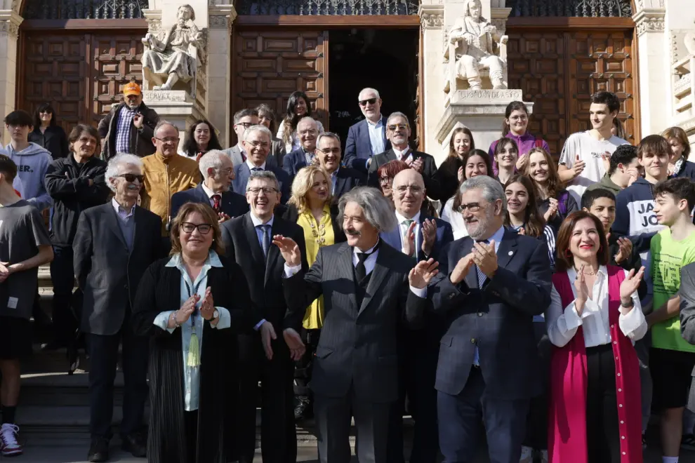 Fotos de la recreación de la bienvenida a Einstein en Zaragoza