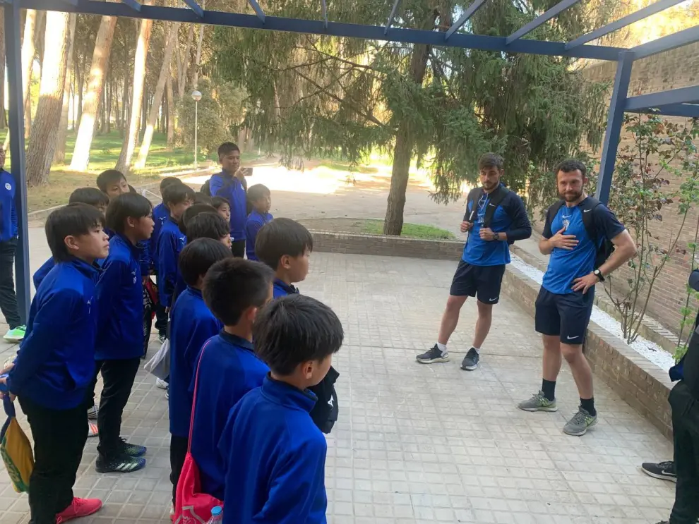Los 20 niños de la SDH Academy Japan, en Huesca.