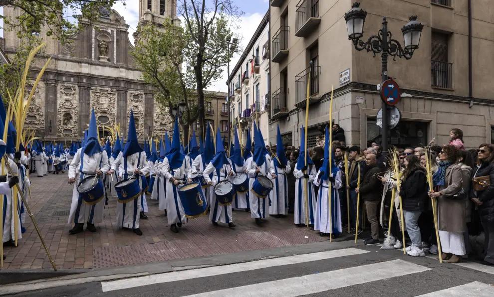 Procesión de las Palmas de la Cofradía de la Entrada de Jesús en Jerusalén de Zaragoza