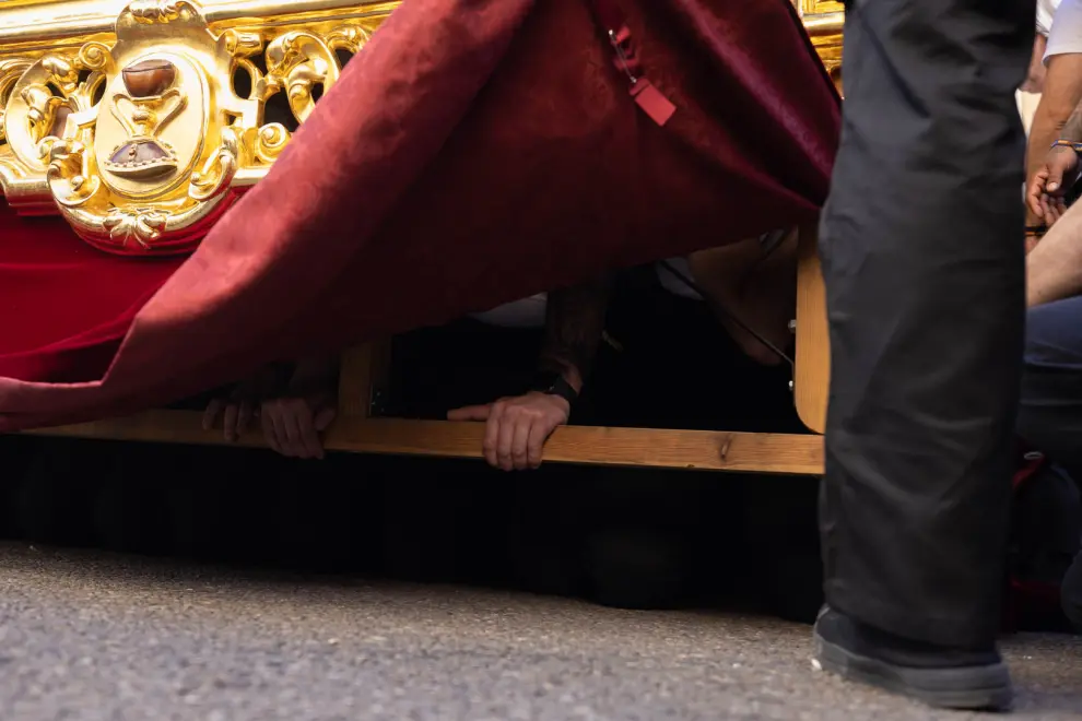 Procesión titular de la Eucaristía en Zaragoza.