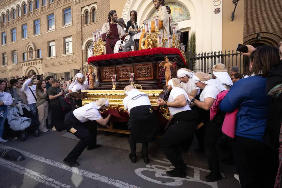 Procesión titular de la Eucaristía en Zaragoza.