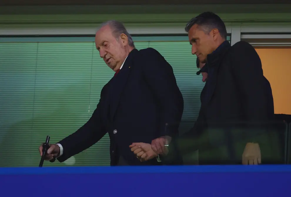 Soccer Football - Champions League - Quarter Final - Second Leg - Chelsea v Real Madrid - Stamford Bridge, London, Britain - April 18, 2023 Former king Juan Carlos I of Spain in the stands during the match Action Images via Reuters/Matthew Childs SOCCER-CHAMPIONS-CHE-MAD/REPORT