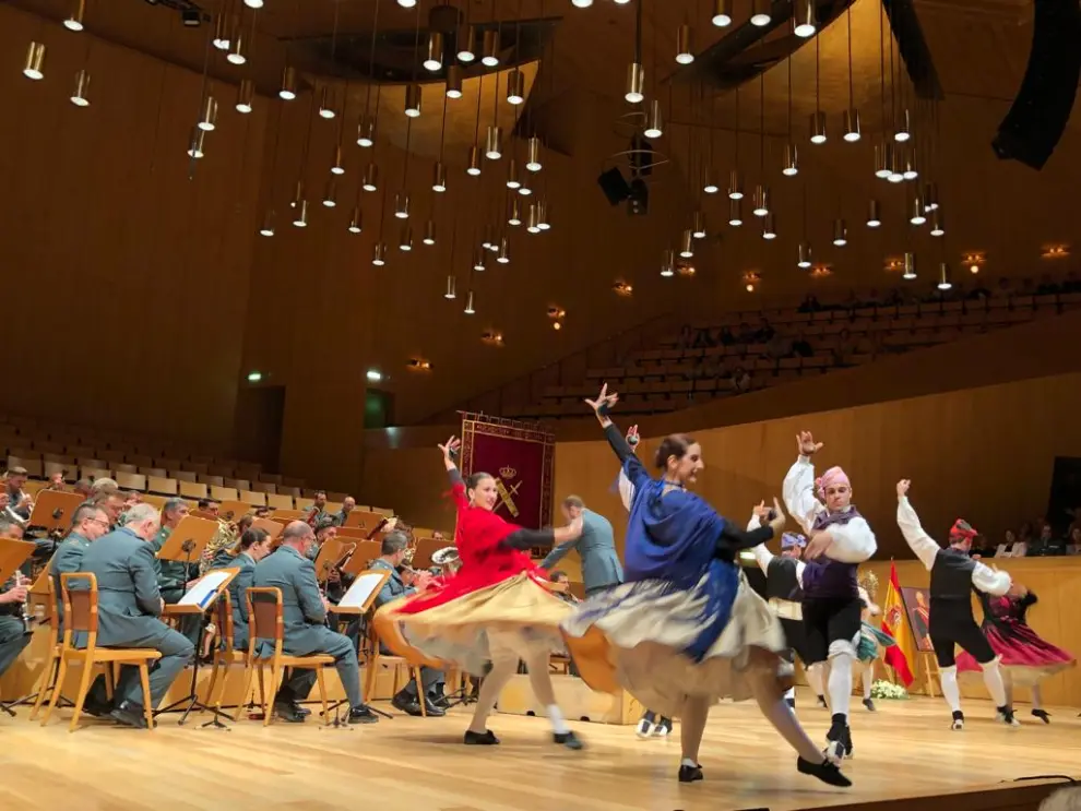 Foto del Concierto Solidario de la Unidad de Música de la Guardia Civil en beneficio de Atades, en la Sala Mozart del Auditorio de Zaragoza