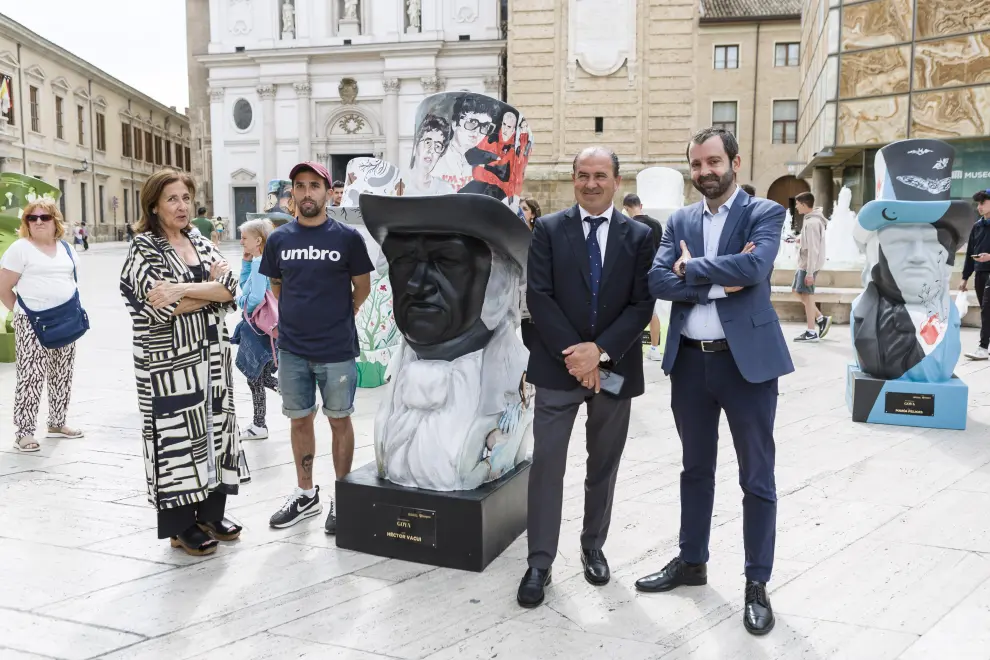 Inauguración de las estatuas y letras de Goya en las Fiestas Goyescas