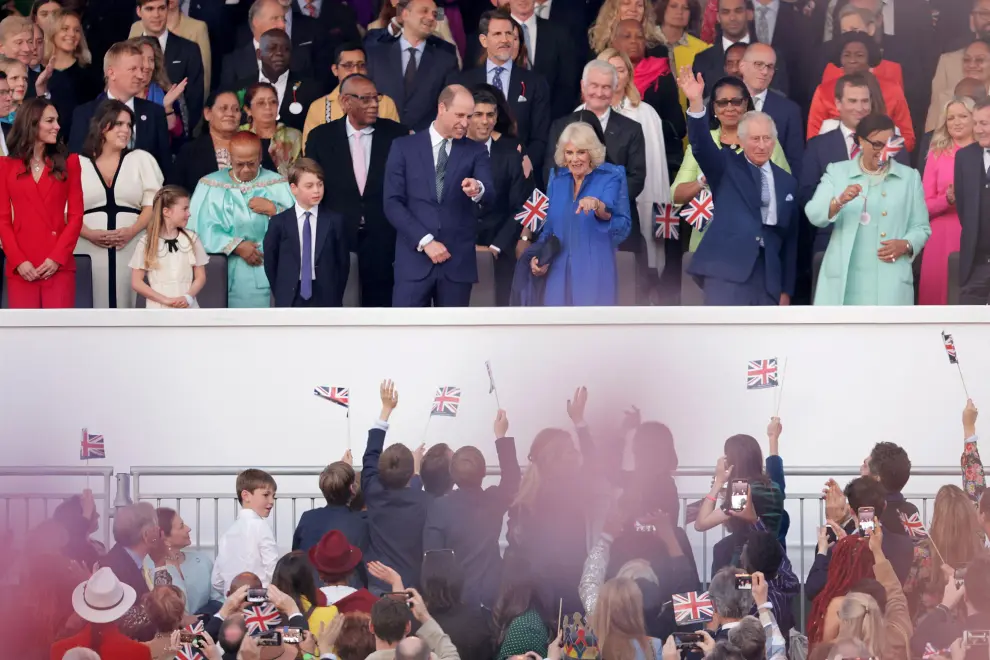 The Prince of Wales, King Charles III and Queen Camilla in the Royal Box viewing the Coronation Concert held in the grounds of Windsor Castle, Berkshire, to celebrate the coronation of King Charles III and Queen Camilla. Picture date: Sunday May 7, 2023.  Yui Mok/Pool via REUTERS  REFILE - QUALITY REPEAT BRITAIN-ROYALS/CORONATION-CONCERT