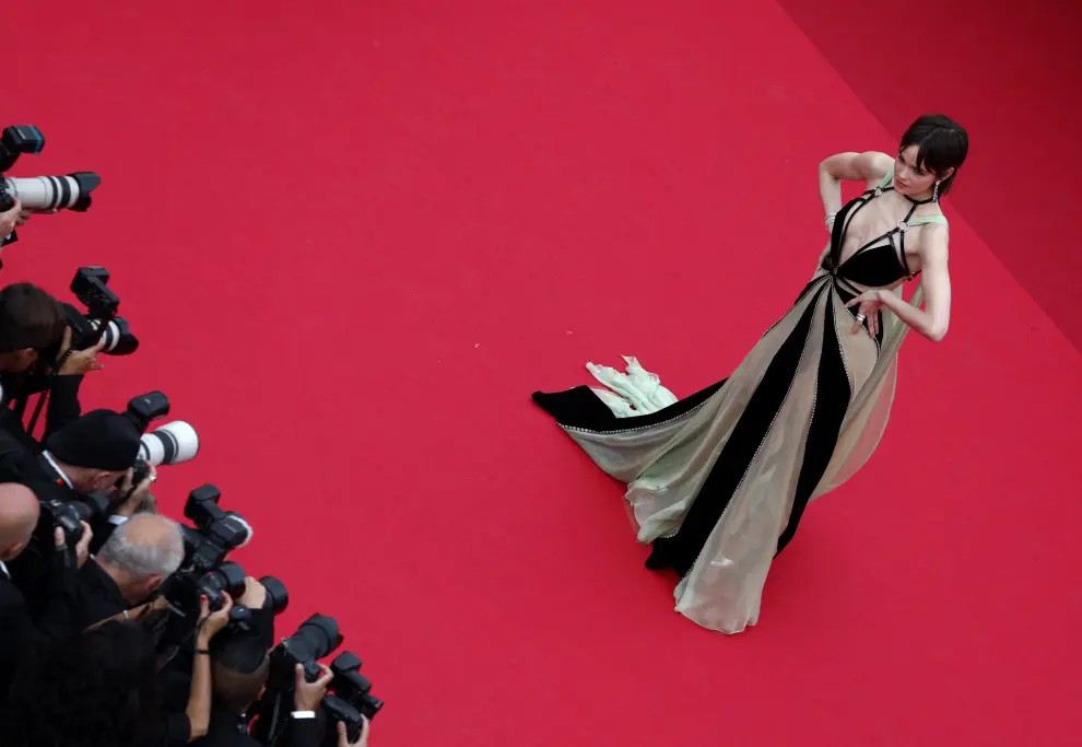 The 76th Cannes Film Festival - Opening ceremony and screening of the film "Jeanne du Barry" Out of competition - Red Carpet arrivals - Cannes, France, May 16, 2023. Alessandra Ambrosio poses. REUTERS/Eric Gaillard FILMFESTIVAL-CANNES/OPENING RED CARPET
