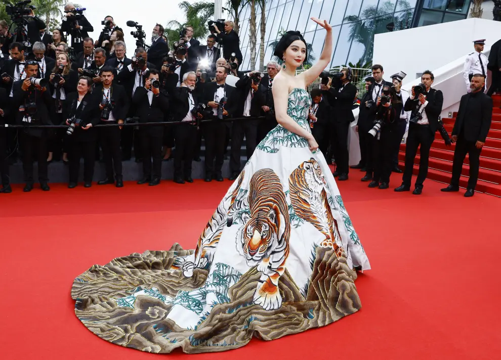 The 76th Cannes Film Festival - Opening ceremony and screening of the film "Jeanne du Barry" Out of competition - Red Carpet arrivals - Cannes, France, May 16, 2023. Fagun Thakrar poses. REUTERS/Eric Gaillard FILMFESTIVAL-CANNES/OPENING RED CARPET