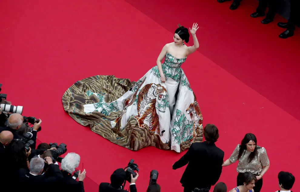 The 76th Cannes Film Festival - Opening ceremony and screening of the film "Jeanne du Barry" Out of competition - Red Carpet arrivals - Cannes, France, May 16, 2023.  Fan Bingbing poses. REUTERS/Eric Gaillard FILMFESTIVAL-CANNES/OPENING RED CARPET
