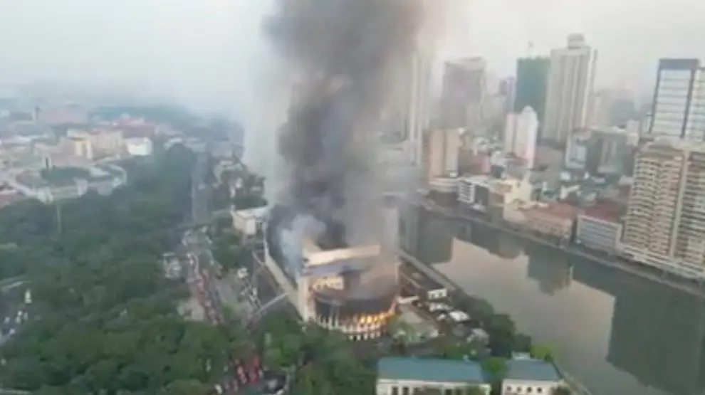 Fire trucks are seen on the scene as a massive fire hits Manila Central Post Office building in Manila, Philippines, May 22, 2023 in this screengrab taken from a handout video. AJ Acosta - Manila Public Information Office/Handout via REUTERS    THIS IMAGE HAS BEEN SUPPLIED BY A THIRD PARTY. MANDATORY CREDIT. PHILIPPINES-FIRE/