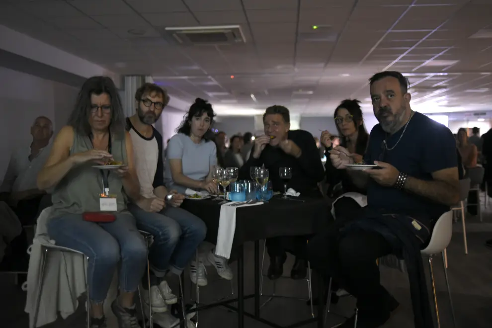 El Festival de Cine de Huesca propuso un sorprendente maridaje entre los cortometrajes y la gastronomía argentina y altoaragonesa defendidas por los chefs Luciano Nanni e Iris Jordán.
