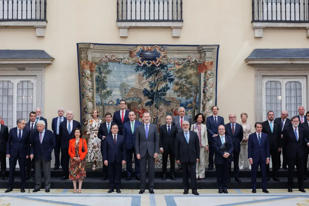 Felipe VI en una reunión del Real Instituto Elcano.