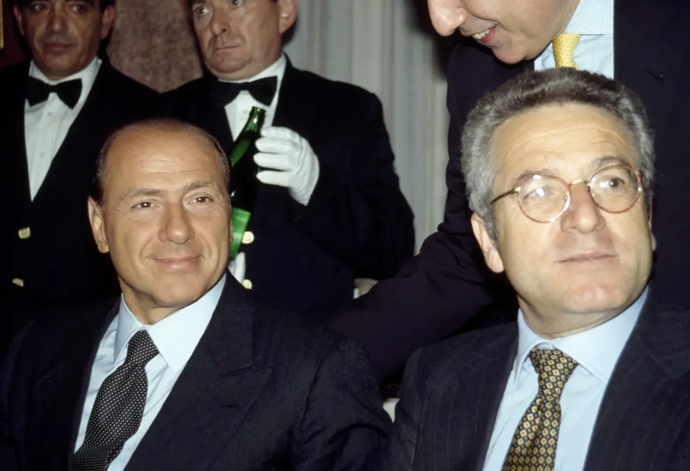 ©lapresse
archivio storico
politica
anni '80-'90
Silvio Berlusconi
nella foto: Silvio Berlusconi con Matarrese