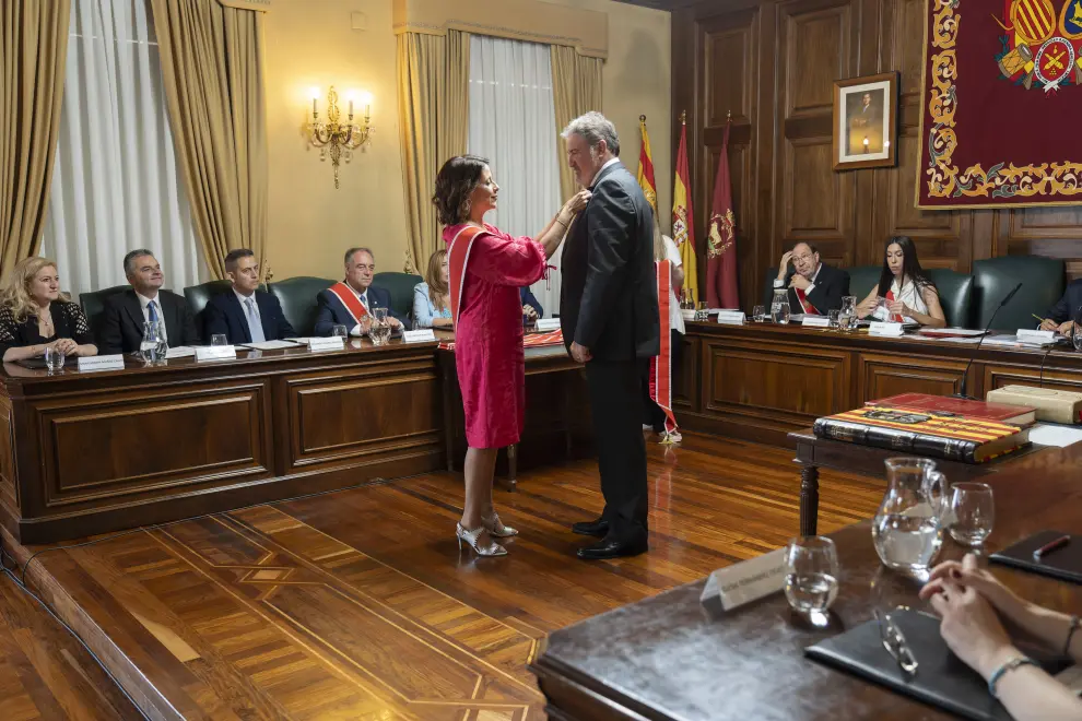 Pleno de constitucion del ayuntamiento de Teruel Emma Buj, Foto Antonio Garcia Bykofoto 17 06 23_3[[[FOTOGRAFOS]]]